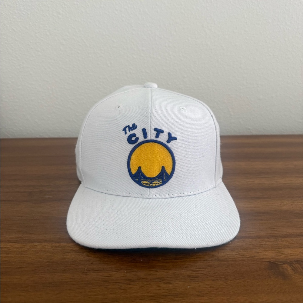 Mitchell & Ness White Hat with Blue and Gold Logo